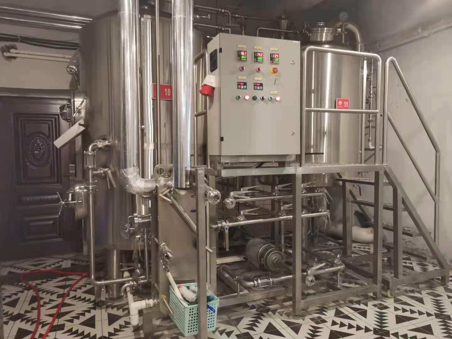 西藏600L精酿啤酒设备
